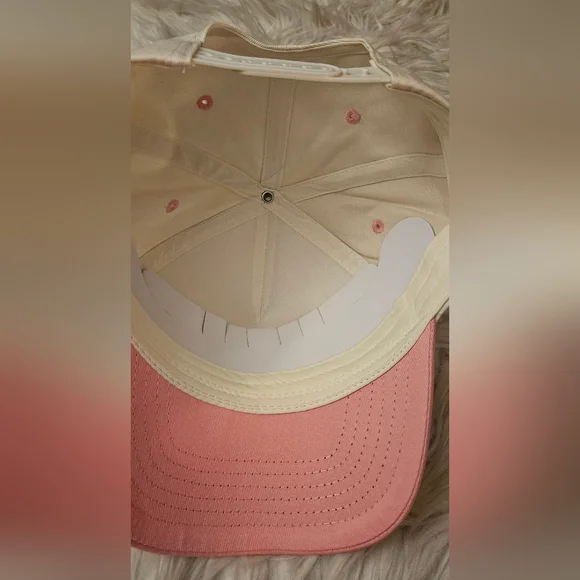 You Look Like You Love Me - Pink Vintage Trucker Hat - Picture 5 of 5